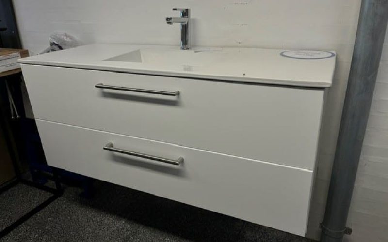 møbel hvid 120